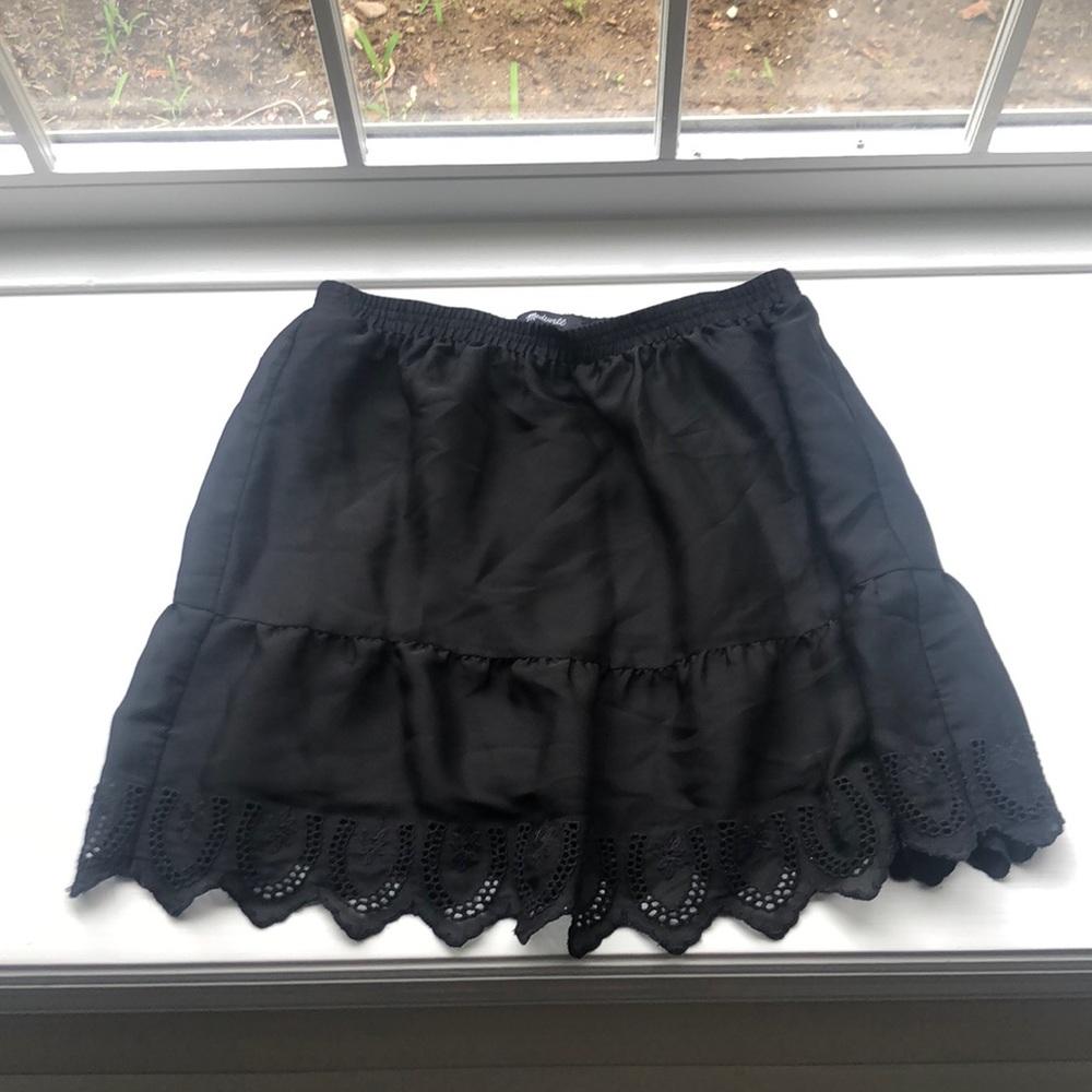 Madewell Black skirt- SMALL